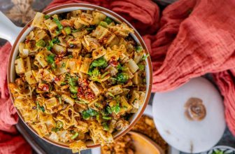 Pasta With Breadcrumbs (Easy Vegan Breadcrumbs Pasta) – Cookilicious