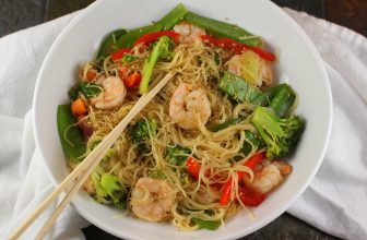 Vietnamese Sesame Shrimp Noodles (Mi Xao Tom) – Palatable Pastime Palatable Pastime