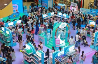 Watsons Creates a Magical Celebration for Moms and Families at 2025 Mom & Baby Wonderlan