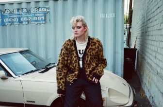 Artist to Watch: Vienna Vienna Turns Overstimulation into Motion on “Idle Hands”