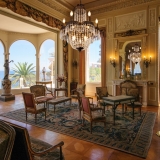 Antique Lighting Design- Chandeliers, Mirrors and Candlelight