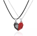 2pcs Magnetic Couple Heart Pendant Necklace Lovers Women Chain Jewellery Gifts