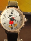 Cute Mickey Mouse Watch Gloved Hands Choice Of Black Or Red Leather Band.