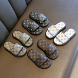 Kids Girls Boys Sliders Girls Slippers Summer Soft Beach Shower Household Shoes
