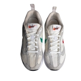 Nike Air Max Dawn.  White And Grey  SIZE  Uk 5.