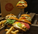 5 Unique Catering Party Food Theme Ideas With Aioli Burger