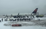 Delta Boeing 757 Evacuated in Atlanta After Aborted Takeoff