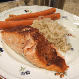Salmon rubbed with Mediterranean Bliss
– Rockin’ Rubs