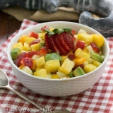 Mango Strawberry Avocado Salad – Tasty & Tropical