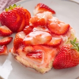Strawberries and Cream Bars – The Country Cook