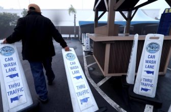 Can this L.A. car wash survive Trump’s deportation campaign?