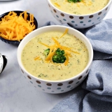 Broccoli Cheddar Soup – Cooking with Curls