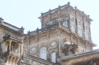 Facade of Naulakha Palace, Gondal