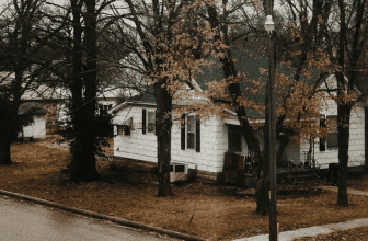 We Buy Houses Parkville: Top 5 Companies