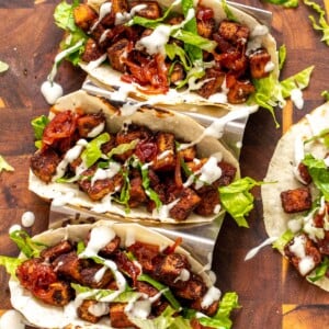 overhead shot of blackened tofu tacos