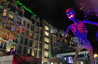 North Vancouver’s Holiday Inn Grounds Transforms into a Haunted Hotel for Halloween