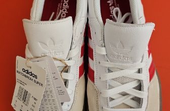 Size UK 10 – adidas Matchbreak White 2021