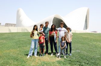 2025 Travel Lovers Gift Guide