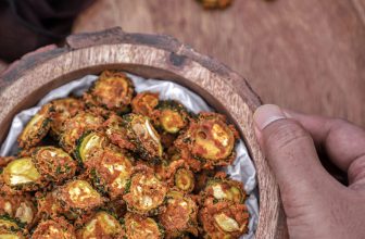 Baked Karela Chips – Turning Bitterness into a Crispy Delight !