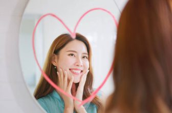 7 Key Things the Bible Teaches About Loving Yourself