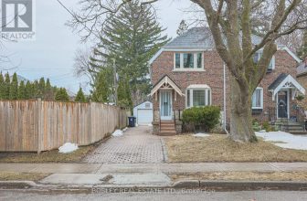 Toronto real estate market turns to ice amid tariff, economic uncertainty