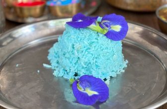 Neelkantha Pulao, a rice offering for the divine with blue butterfly pea flowers – IshitaUnblogged