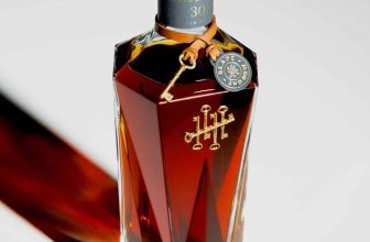 Review: Blade and Bow Kentucky Straight Bourbon 30 Years Old