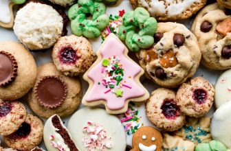 My Best Christmas Cookies: 75+ Recipes & Free Printable