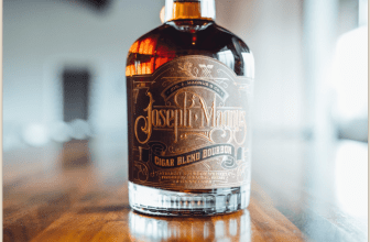 Joseph Magnus Cigar Blend Bourbon Review – It’s just the booze dancing…