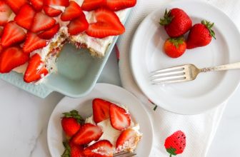 Strawberry Refrigerator Cake | Bake at 350°