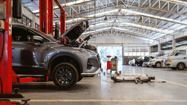 Car dealer service area