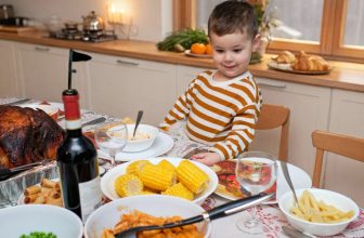 Thanksgiving Mealtime Strategies for Children