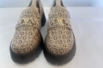 GUESS SLIP ON LOAFERS BEIGE LOGO UK SIZE 5.5