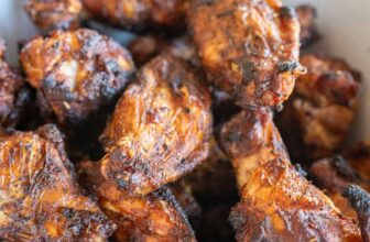 Chicken Wings on a Drum Smoker