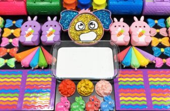 RELAXING WITH CLAY PIPING BAGS VS GLITTER VS MAKEUP ! Mixing Random Things Into GLOSSY Slime