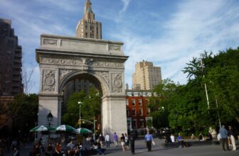 Arch Conspirators – Urban Art & Antiques, Antiques Mysteries and Great Paintings