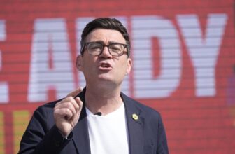 Andy Burnham accuses Tony Blair of failing to understand modern politics