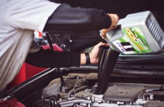 Potential Motor Oil Shortage Could Soon Send Oil Change Prices Higher Across the U.S. : Automotive Addicts