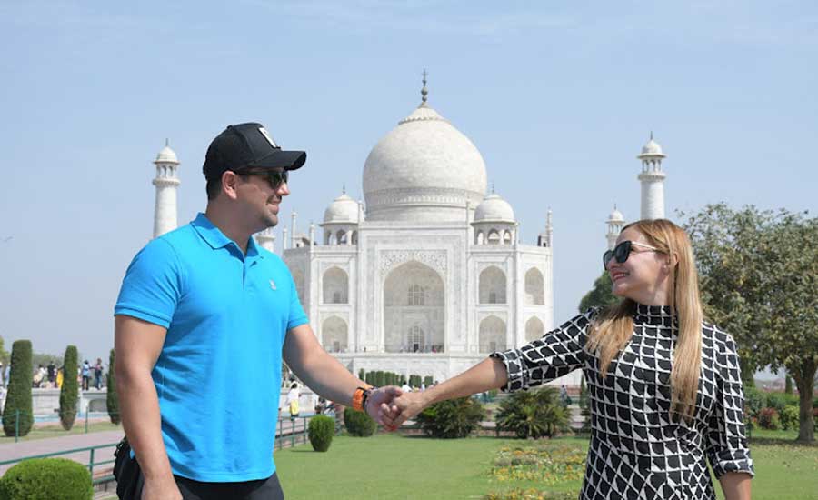 A One-Day Tour of India’s Iconic City