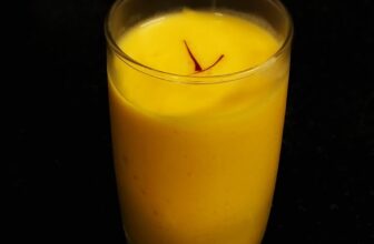 Sweet Spicy Tasty: Vegan Mango Shake