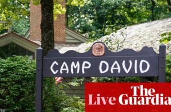 Trump to meet cabinet at Camp David as Iran war drags on – US politics live | Trump administration