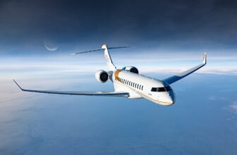 Bombardier order backlog jumps by $4.3B