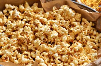 Buffalo Popcorn – Cooking with Curls