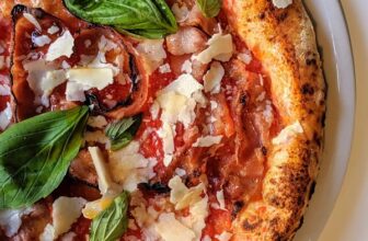 Where to Eat Pizza in Amsterdam: a Neighbourhood Guide