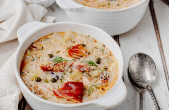 Smoked Salmon Chowder (Creamy and Hearty)