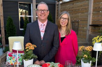 How to Create the Perfect Outdoor Space for Summer Entertaining