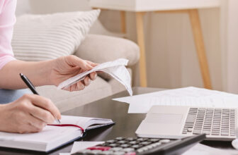Bookkeeping vs. Accounting | What’s the Difference?