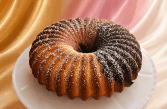 RAGGIO TRICOLOR YOGURT CAKE | Bewitching Kitchen