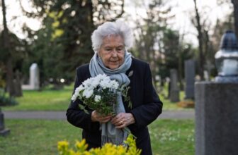 Why Expenses Don’t Always Drop After One Spouse Dies