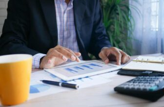 What Investors Look for Before Funding a Startup — NEXEA